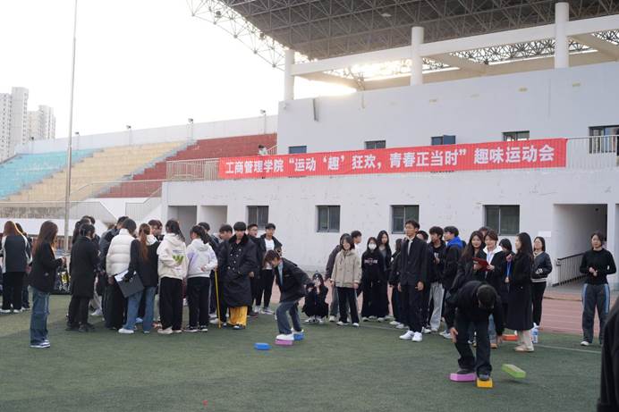 活动带条幅 活动带条幅